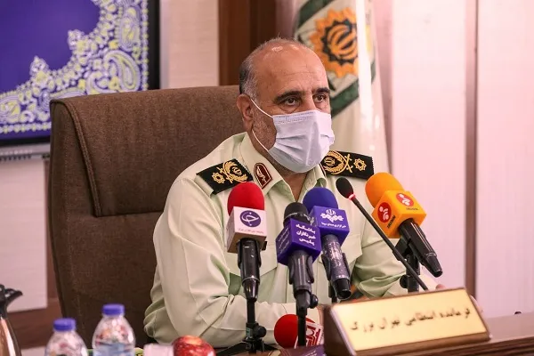رویکرد پلیس تهران در استفاده نکردن ماسک از ارشاد به جریمه تغییر می‌کند