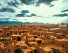 مزاحمت برخی موتورسواران در بافت تاریخی گردشگران را از ماندن در یزد پشیمان می‌کند