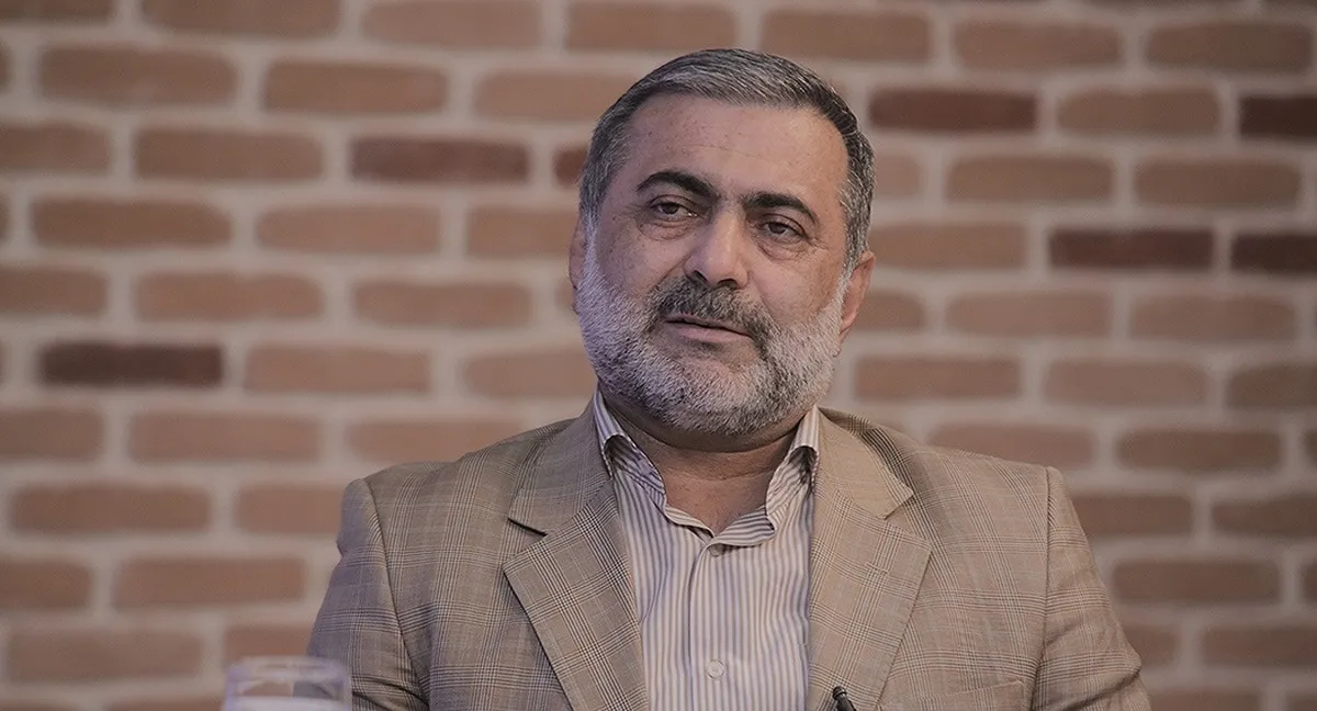 باید با همه امکانات به میدان بیاییم