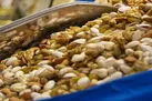 قیمت آجیل شب یلدا ۱۸۰ تا ۲۷۵ هزار تومان است