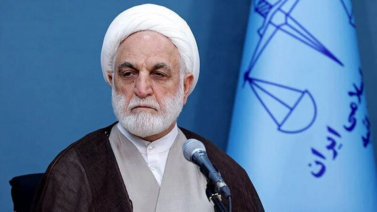 ملت و مسئولان، با تمام وجود حامی قوای مسلح هستند