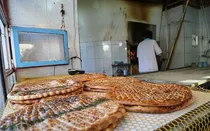 نارضایتی نانوایان کرمانشاه از ممنوعیت فروش نایلون و کنجد