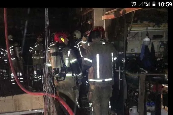 آتش‌ سوزی پاساژ تولید کفش بازار تهران بدون مصدوم مهار شد