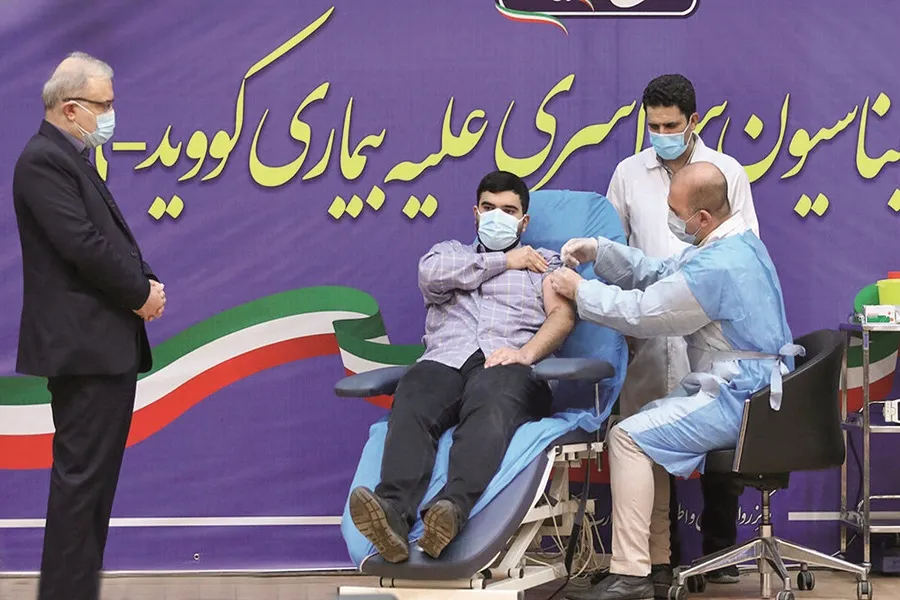 به واکسیناسیون عمومی کرونا نزدیک می‌شویم