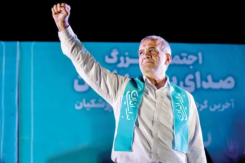 ایران در انتظار تحلیف و تنفیذ رئیس‌جمهور