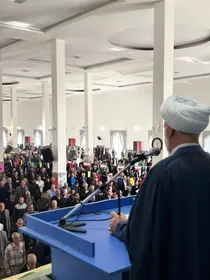 جامعه‌ای که با امید، ایمان و همدلی در مسیر حق گام بردارد، در برابر سختی‌ها خم نمی‌شود