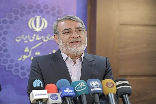 پیشنهاد تعطیلی تهران برای روزهای آینده به ستاد مقابله با کرونا/ دستورالعمل‌های بهداشتی سال قبل را برای ماه محرم و روز عرفه اجرا می‌کنیم