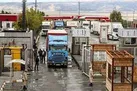 صف معطلی کامیون‌ها حامل تره‌بار در مرز خسروی/در انتظار صدور مجوز طرف عراقی هستیم