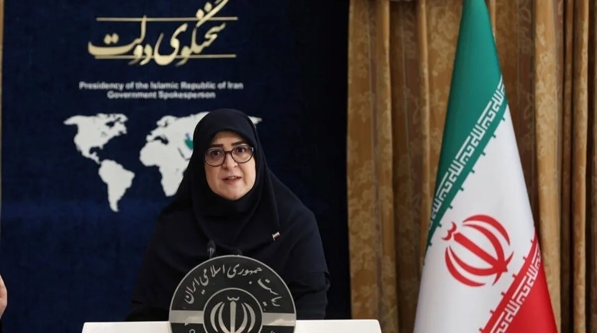 دولت چهاردهم قصور خود را می‌پذیرد
