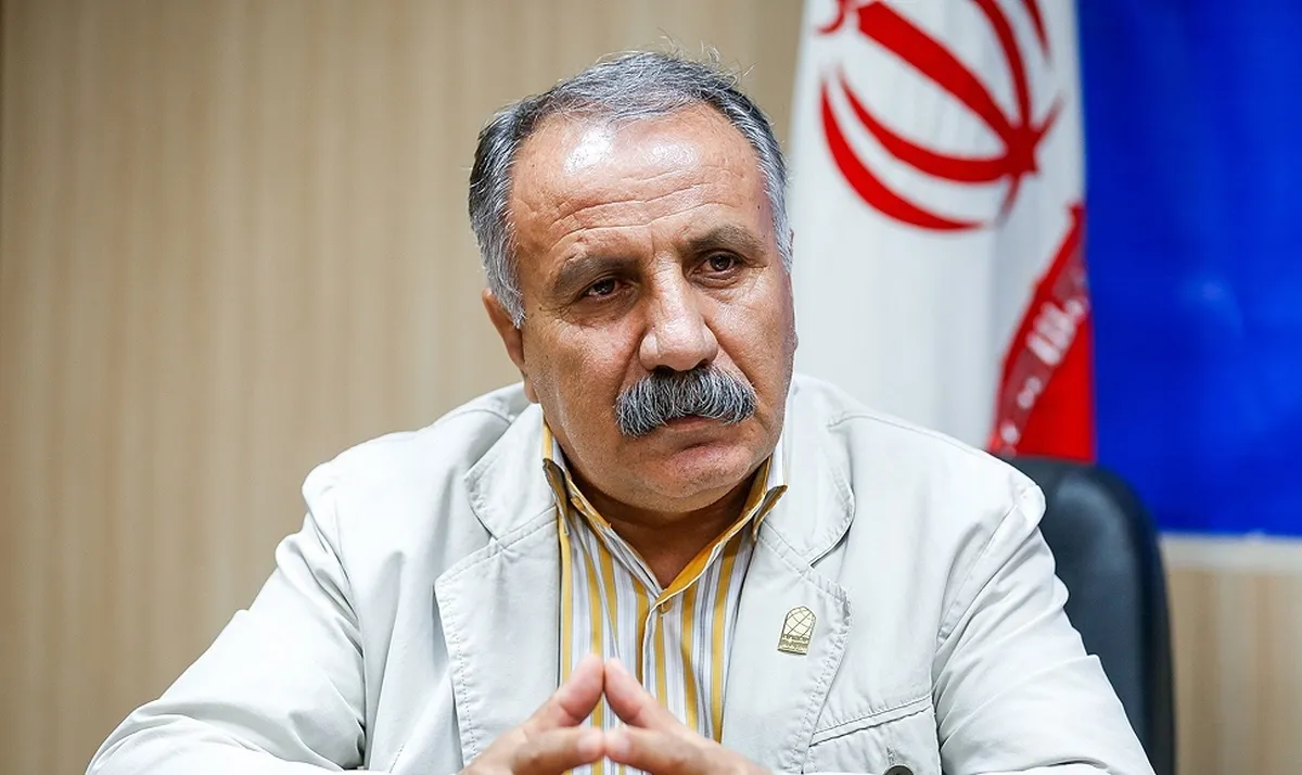 شاعران؛ افسران جنگ شناختی