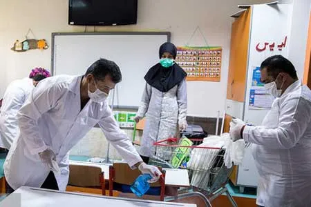 فاصله‌ گذاری مناسب صندلی‌ ها در مدارس / ثبت دوره‌ای وضعیت سلامت دانش آموزان و معلمان