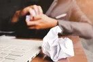 زخم کمال‌گرایی بر چهره کسب‌وکارها