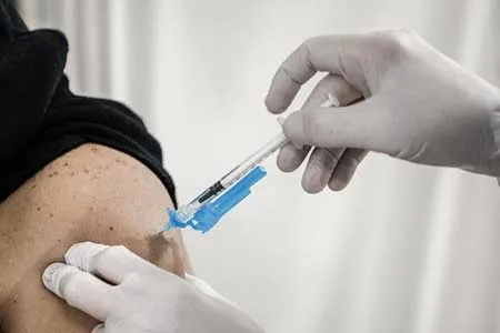 لزوم واکسیناسیون ۹۰درصدی برای تحقق ایمنی همگانی علیه کرونا