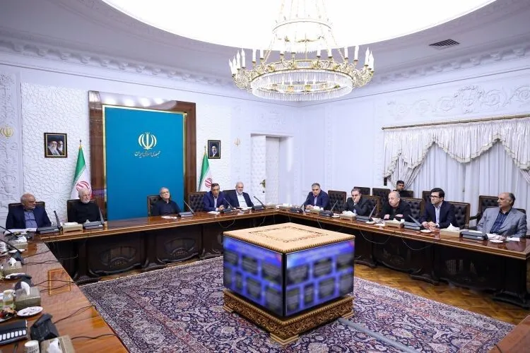 پزشکیان: سیاست مدیریت مصرف باید بر پایه اعتماد عمومی باشد