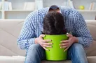 حالت تهوع چه زمانی خطرناک است؟