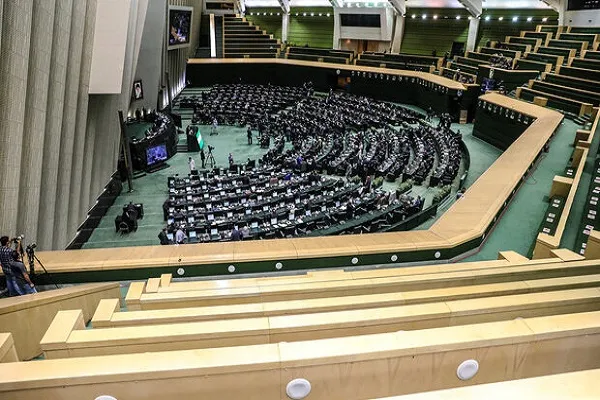 مجلس نتوانست در مورد «سامانه ثبت قراردادتسهیلات بانکی» تصمیم بگیرد