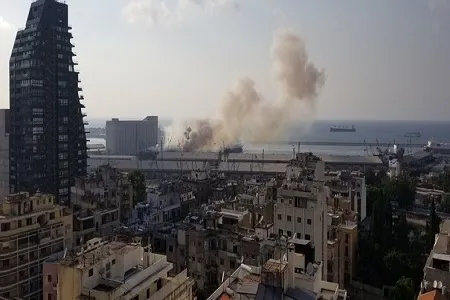 جزییات وقوع انفجار مهیب در بندر بیروت لبنان(+ عکس و فیلم)