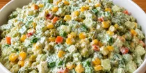 طرز تهیه سالاد شوید و پیازچه؛ سالادی خنک و خوش‌رنگ برای مهمانی