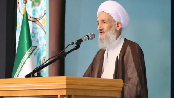 امام‌جمعه ساری: وحدت ملی بازدارنده‌تر از موشک و  پهپاد است