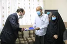 دیدار استاندار هرمزگان با خانواده شهیدان مرادی زاده و محمودی