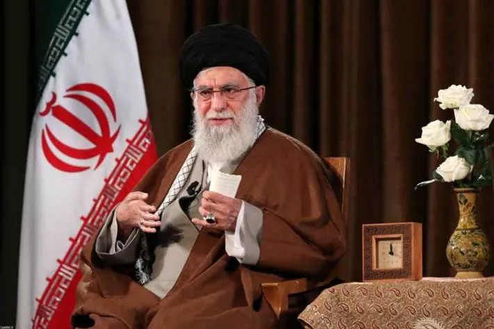 کدام عاقلی کمک آمریکا را که متهم به تولید ویروس است قبول می‌کند