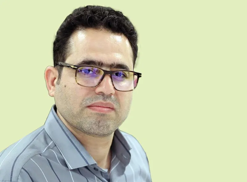 لطفا در سمت خوب تاریخ بایستید