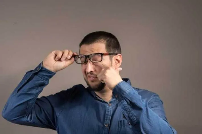 ۳ توصیه ساده برای مراقبت از چشم‌ها