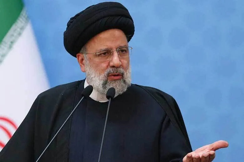 امروز به برکت خون شهدای اسلام، نظم نوین جهانی درحال رقم خوردن است