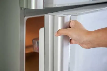 دلیل خنک نکردن یخچال چیست؟