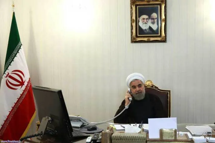 تلاش‌ها برای رفع انسداد منابع ارزی کشور در بانک‌های خارجی را با جدیت ادامه دهید
