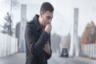 سرفه‌ و ریزش مو نشان از باقی‌ماندن عفونت در بهبودیافتگان کرونا دارد