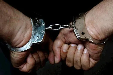 دستگیری جاعل مسلح در جنوب تهران |شرور سابقه‌دار زمین‌گیر شد