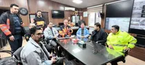 برف تمام محورهای ارتباطی گلستان را سفیدپوش کرده است