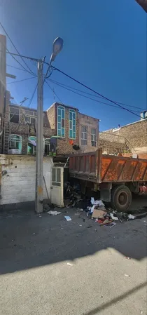 زندگی در انبوهی از زباله