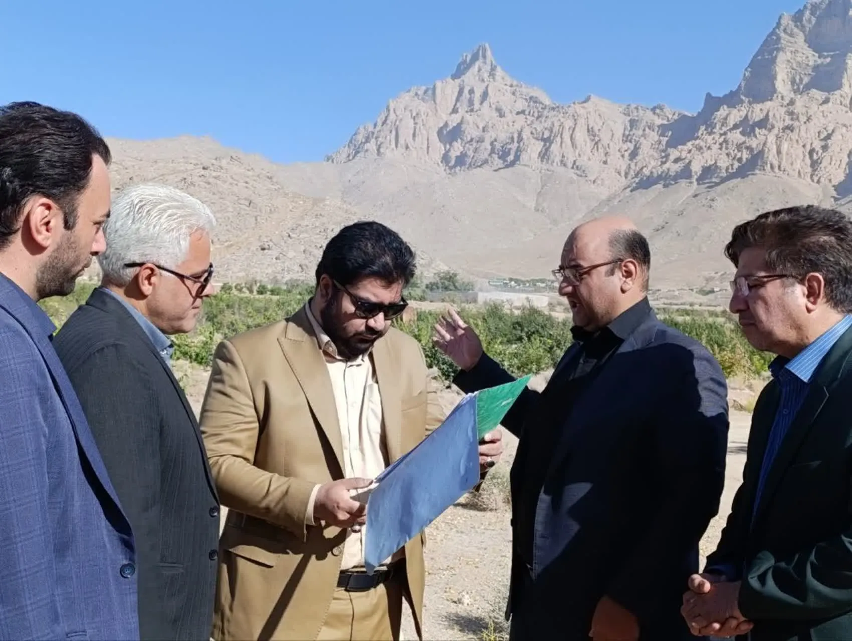 پلمب یک مجموعه متخلف با دستور قضایی