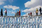 ادای دین متفاوت  به کادر درمان