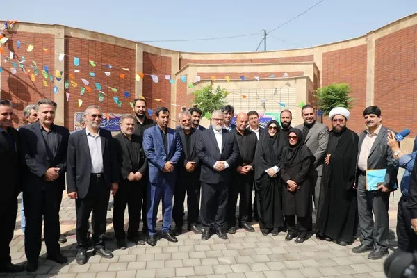 حضور استاندار تهران در بوستان اختصاصی بانوان اسلامشهر