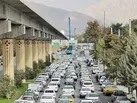 “کم عرض بودن” خیابان‌های کرمانشاه عامل اصلی ترافیک است/ بدنبال احداث رینگ جدید شهری هستیم