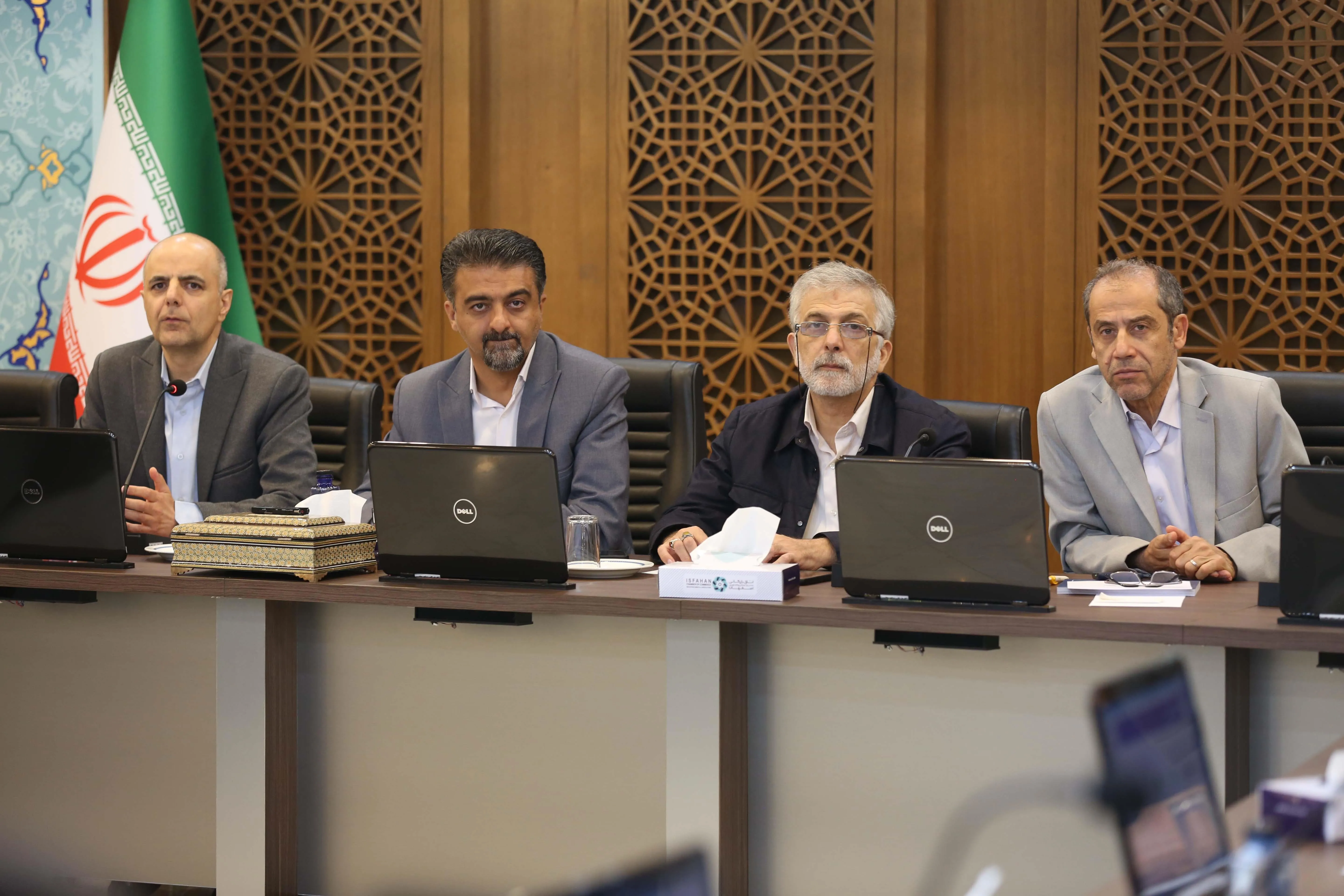 سهم اندک صنایع اصفهان از اعتبار مالیاتی کشور در سال ۱۴۰۲