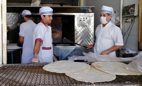 دوگانه‌سوز شدن نانوایی‌ها، لازمه پافند غیر‌عامل در تامین قوت غالب مردم