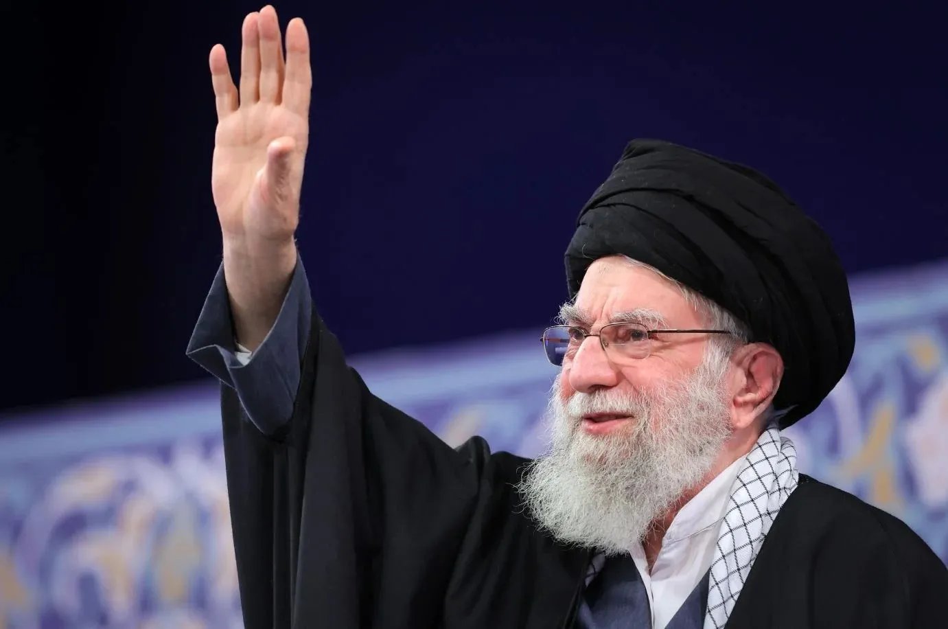 آیت الله علی خامنه ای