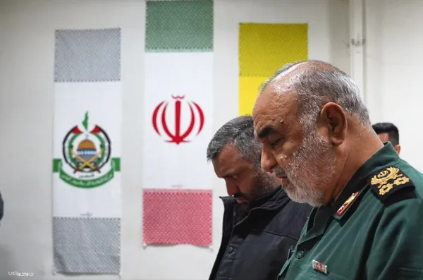 آیین وداع با پیکر مطهر شهید مدافع حرم سردار کیومرث پورهاشمی