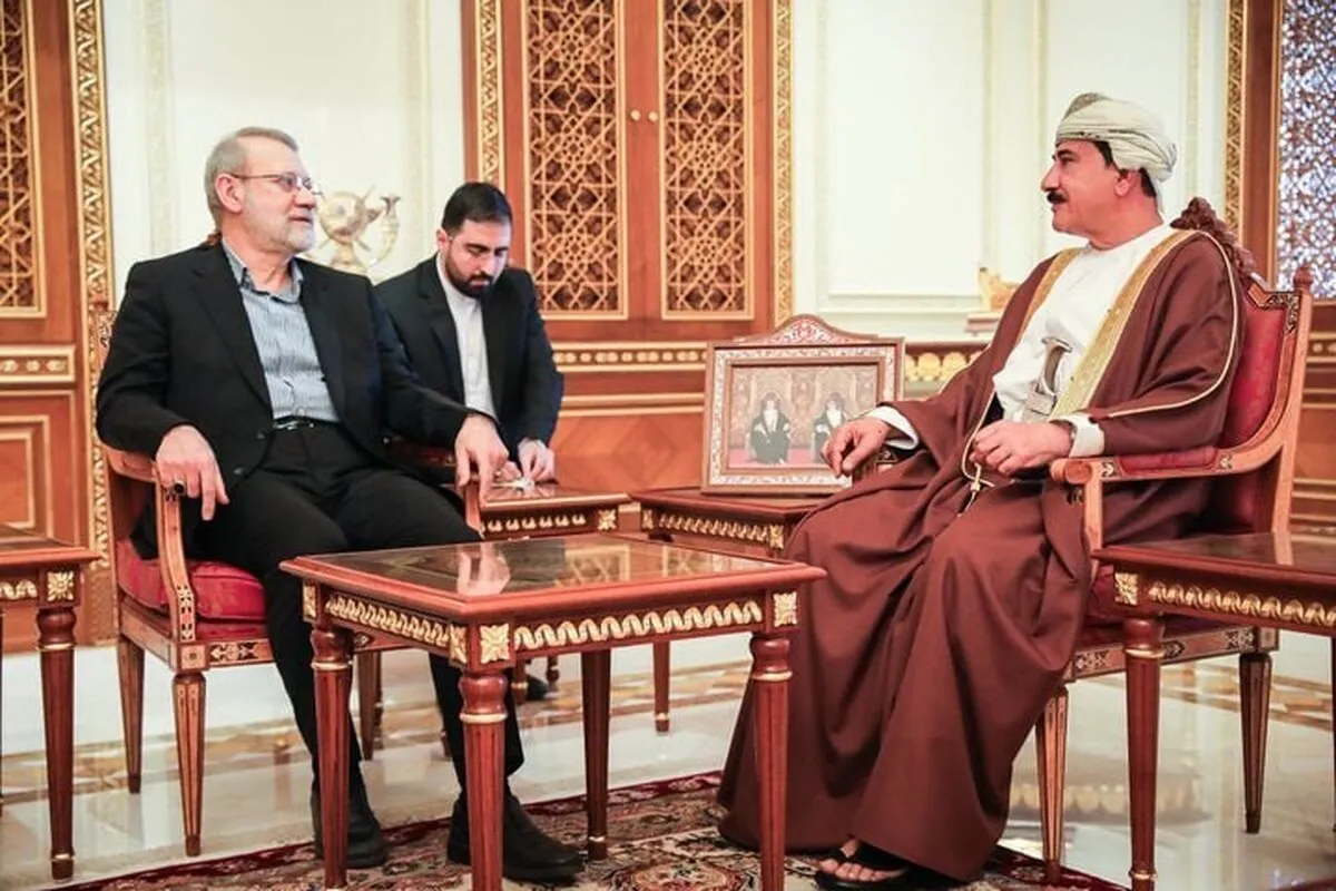 دیدار لاریجانی با وزیر دفتر سلطنتی عمان