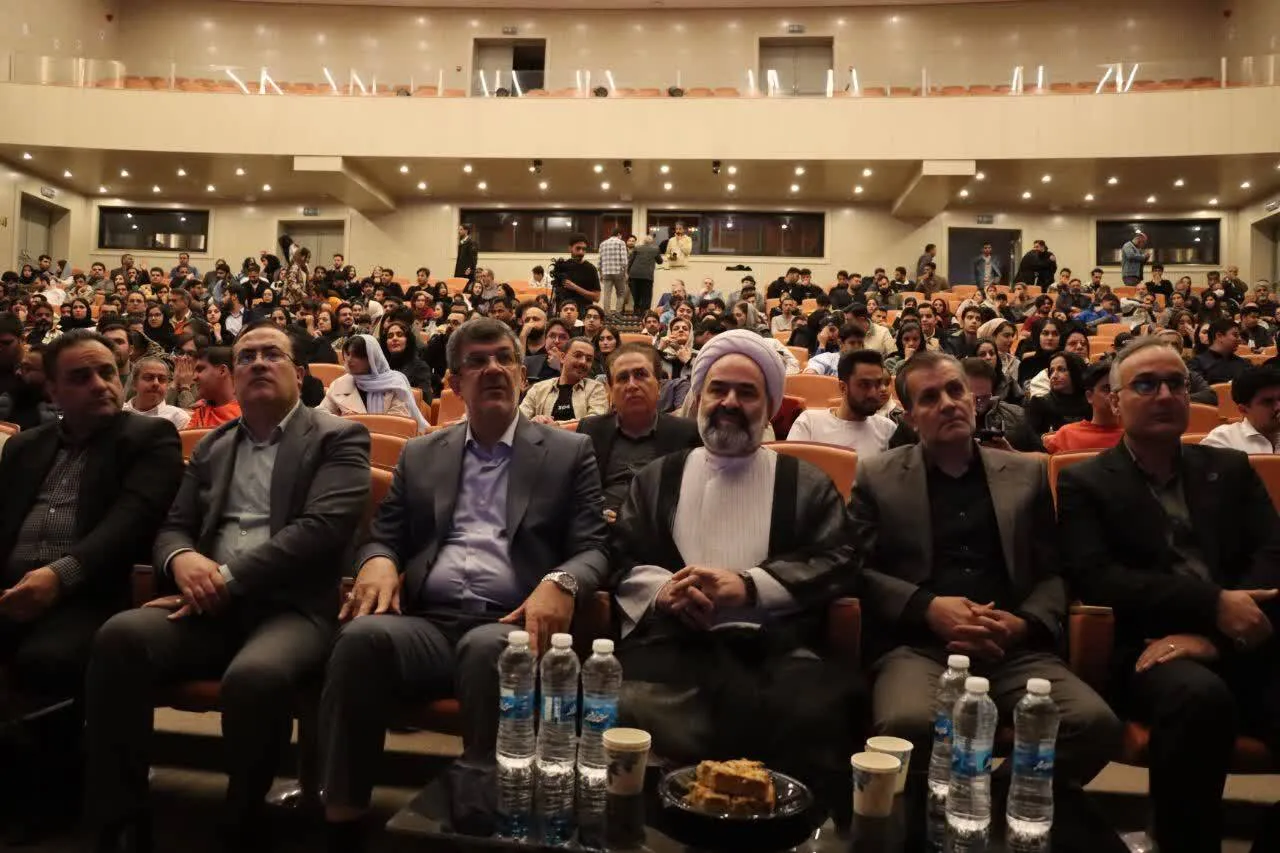 پایان رقابت‌های جشنواره تئاتر یزد با معرفی برترین‌ها