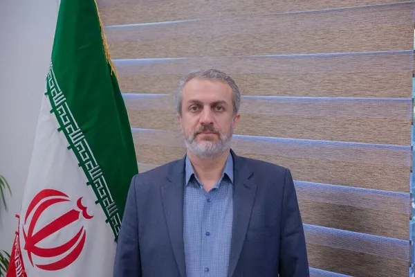 استقبال رزم حسینی از فاطمی امین در وزارت صمت (فیلم)