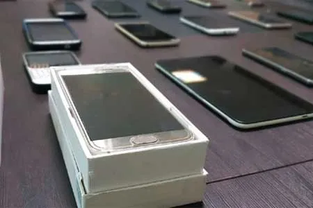 ممنوعیت واردات تلفن همراه بالاتر از 300 یورو لغو شد