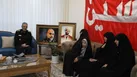 دیدار رئیس ستاد کل نیرو‌های مسلح با خانواده شهدای جنگ ۱۲روزه