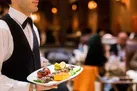 غذا خوردن در بیرون از منزل امن است؟