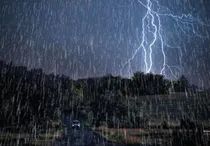 رگبار باران و رعدوبرق در ۱۰ استان