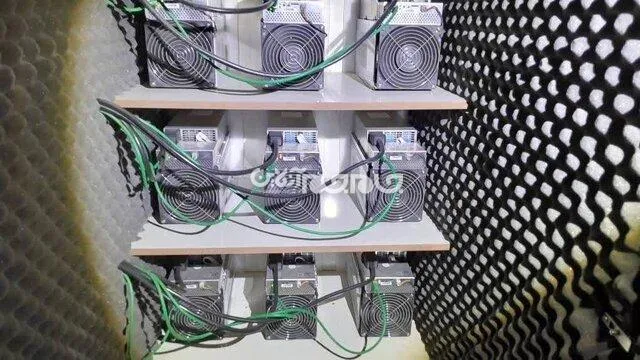 صرفه‌جویی معادل مصرف یک شهرک مسکونی با توقیف ۶۰۷ دستگاه ماینر در تبریز